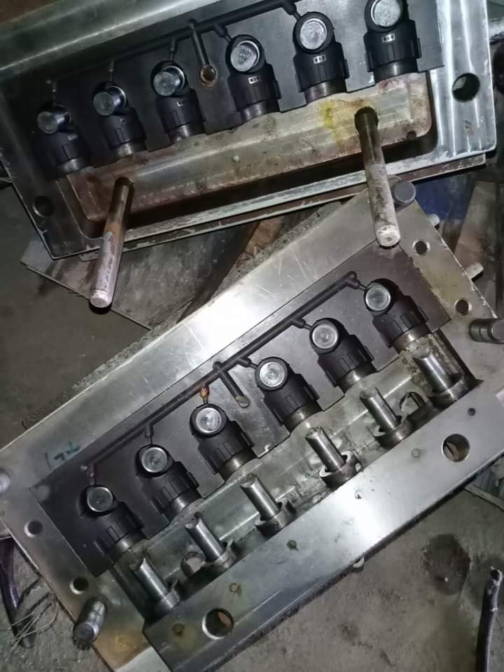 Plastic Die